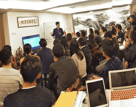 小程序定制公司每月培訓